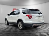 Certified 2016 Ford Explorer XLT w/ Equipment Group 202A image 3