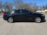 Used 2019 Ford Fusion SE image 4