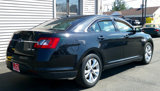 Used 2010 Ford Taurus SEL image 3