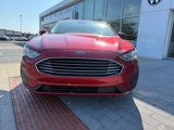 Used 2019 Ford Fusion SE image 2