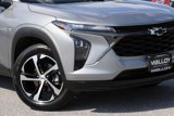 Used 2024 Chevrolet Trax RS w/ Sunroof Package image 2
