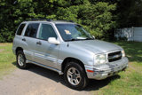 Used 2004 Chevrolet Tracker LT image 3