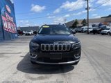 Certified 2019 Jeep Cherokee Limited w/ Luxury Group image 5