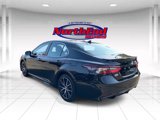Used 2021 Toyota Camry SE image 5