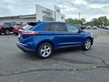 Used 2024 Ford Edge SE image 3