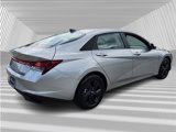 Used 2022 Hyundai Elantra SEL w/ Cargo Package image 6