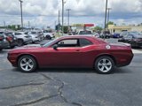 Used 2019 Dodge Challenger SXT image 4