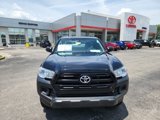 Used 2016 Toyota Tacoma SR image 2