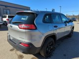 Used 2014 Jeep Cherokee Sport image 5