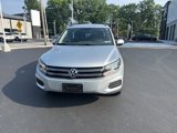 Used 2017 Volkswagen Tiguan Limited w/ Premium Package image 2