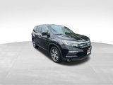 Used 2017 Honda Pilot EX image 2