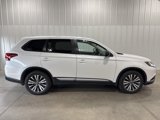 Used 2019 Mitsubishi Outlander ES image 2