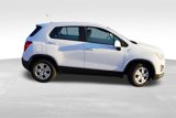 Used 2016 Chevrolet Trax LS image 3
