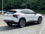 New 2025 Chevrolet Trax RS w/ Sunroof Package image 3
