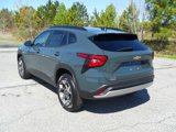 New 2025 Chevrolet Trax LT w/ LT Convenience Package image 3