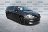 Used 2022 Chrysler Voyager LX image 3