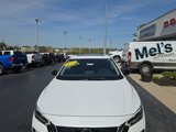 Used 2023 Nissan Sentra SR w/ SR Premium Package image 4