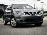 Used 2017 Nissan Rogue Sport S image 2