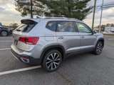 New 2023 Volkswagen Taos SE image 4