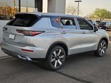 New 2025 Mitsubishi Outlander SE image 4