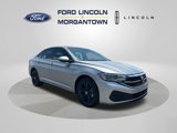 Used 2022 Volkswagen Jetta SE image 3