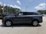 Used 2021 Kia Sorento LX image 4