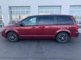 Used 2018 Dodge Grand Caravan SE image 2