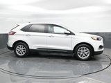Used 2023 Ford Edge SEL image 3
