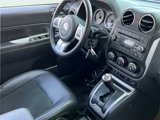 Used 2017 Jeep Compass Latitude image 3