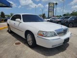 Used 2008 Lincoln Town Car Signature Limited image 3