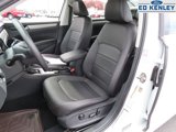 Used 2022 Volkswagen Passat 2.0T SE image 3