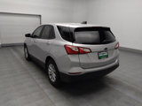 Used 2021 Chevrolet Equinox LS w/ LS Convenience Package image 5