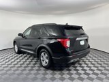 Used 2023 Ford Explorer XLT w/ Equipment Group 202A image 5