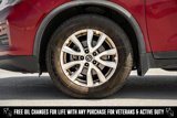Used 2017 Nissan Rogue SV w/ SV Premium Package image 3