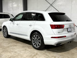 Used 2018 Audi Q7 3.0T Prestige image 3