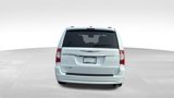 Used 2014 Chrysler Town & Country Touring image 6
