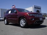 Certified 2017 Jeep Grand Cherokee Overland image 2