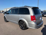 Used 2016 Dodge Grand Caravan R/T image 4