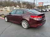 Used 2017 Kia Optima EX image 3