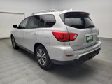 Used 2020 Nissan Pathfinder S image 5