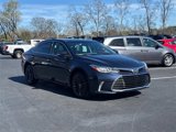 Used 2018 Toyota Avalon Touring image 3