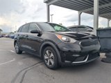 Certified 2018 Kia Niro FE image 2