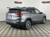 Used 2019 GMC Terrain SLT w/ Preferred Package image 3