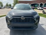 Used 2020 Toyota RAV4 LE image 2