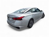 Used 2024 Nissan Altima 2.5 SV image 4