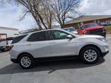 Used 2021 Chevrolet Equinox LT image 2