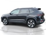 New 2025 Volkswagen Taos SE image 3