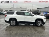 Certified 2022 GMC Acadia SLT w/ Preferred Package image 2