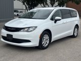 Used 2022 Chrysler Voyager LX image 3