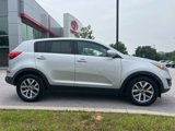 Used 2016 Kia Sportage LX image 2